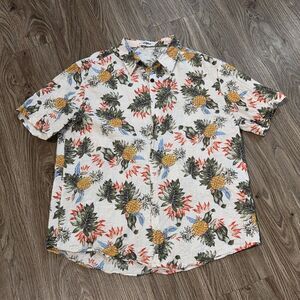 Vat Pave Men Button Up Shirt Large tropical hawaiian pineapple